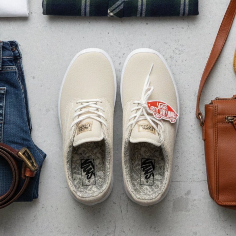 Vans UltraRange Rapidweld Silver Lining White Sneakers - NIB Youth 5.5